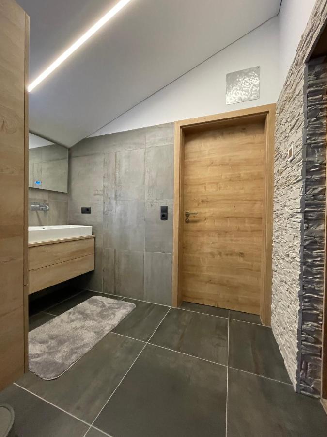 Alpenchalet Piz Huesli 查贡斯 外观 照片